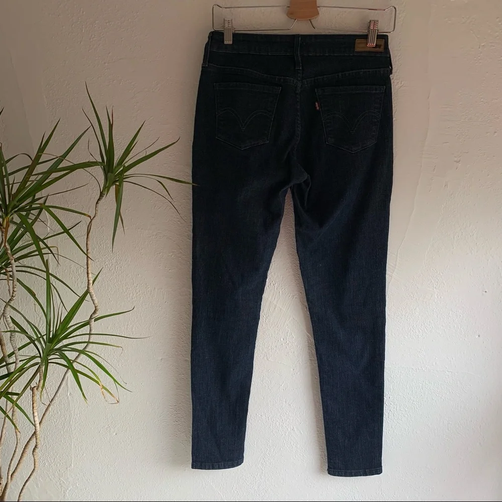 Levi’s | Skinny Dark Wash Legging Jeans - W28 X L32 - Picture 3 of 8